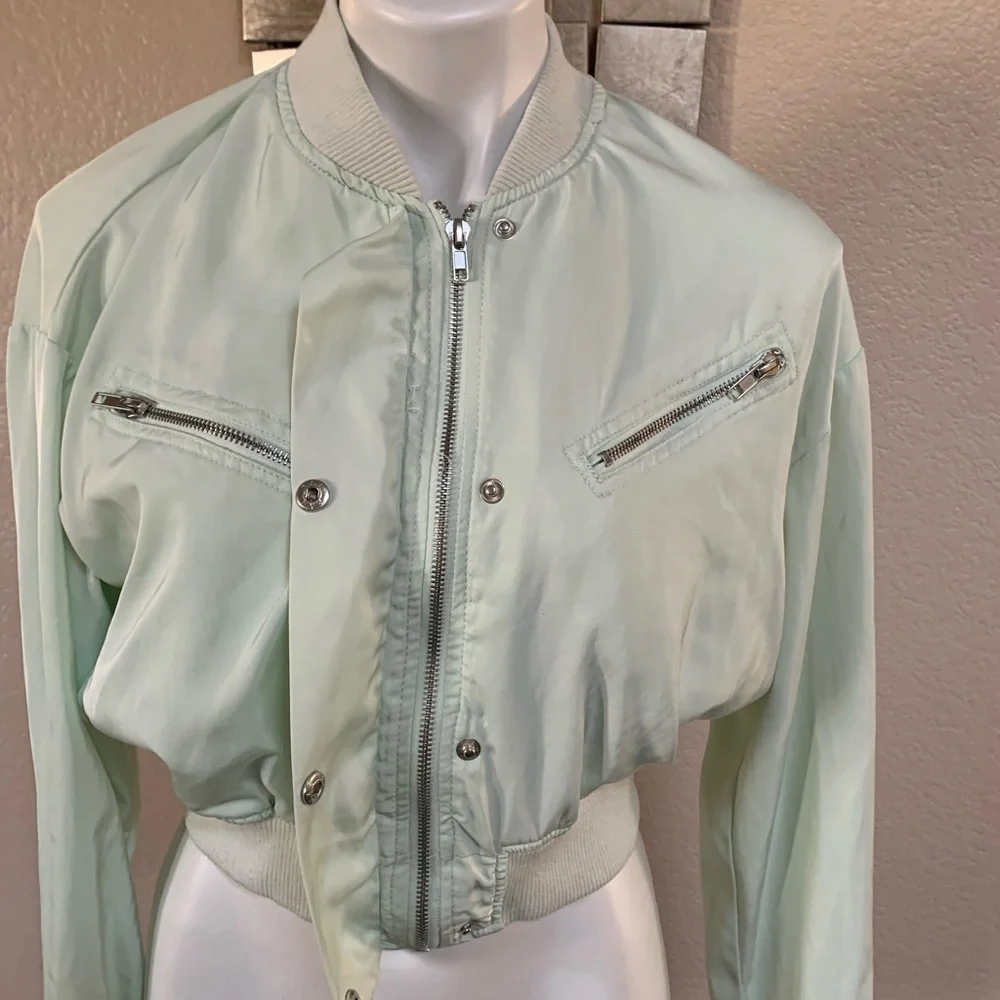 Jacket - Picture 2 of 5